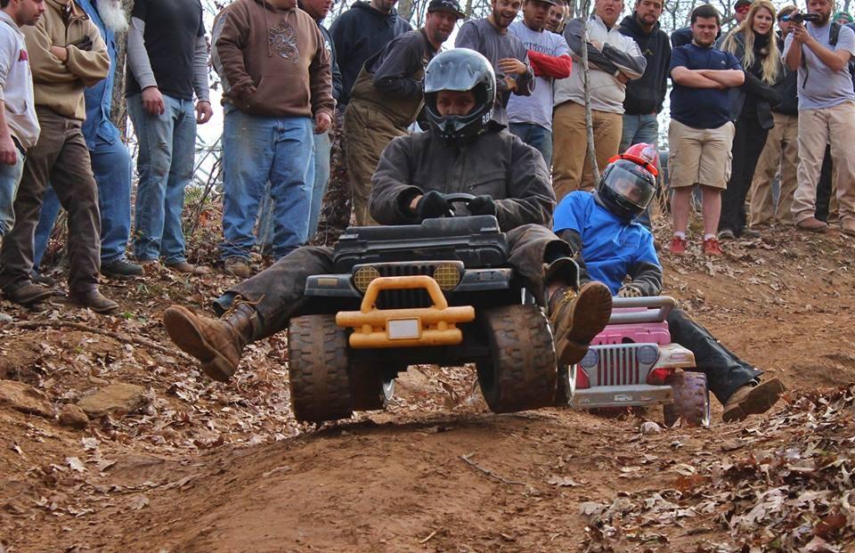 Extreme barbie jeep racing 2013 at rbd #1