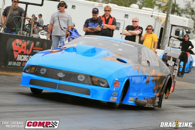 Kevin Fiscus had the earned single in round one of Kooks Pro Mod. He knocked the tires off going past the tree and rolled through with a 15.56.